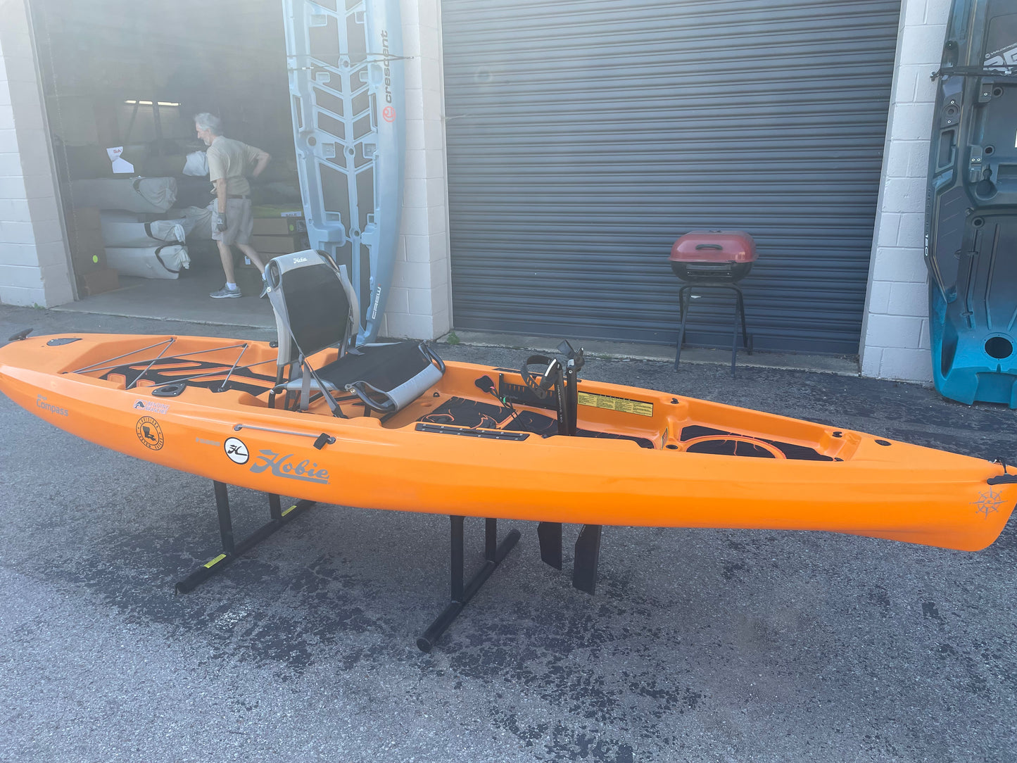 USED 2022 Hobie Compass Papaya